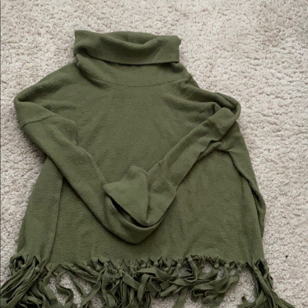 Ruffled Green Winter Turtleneck